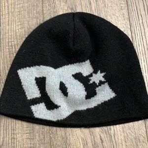 Dc shoe co black Beanie with white logo